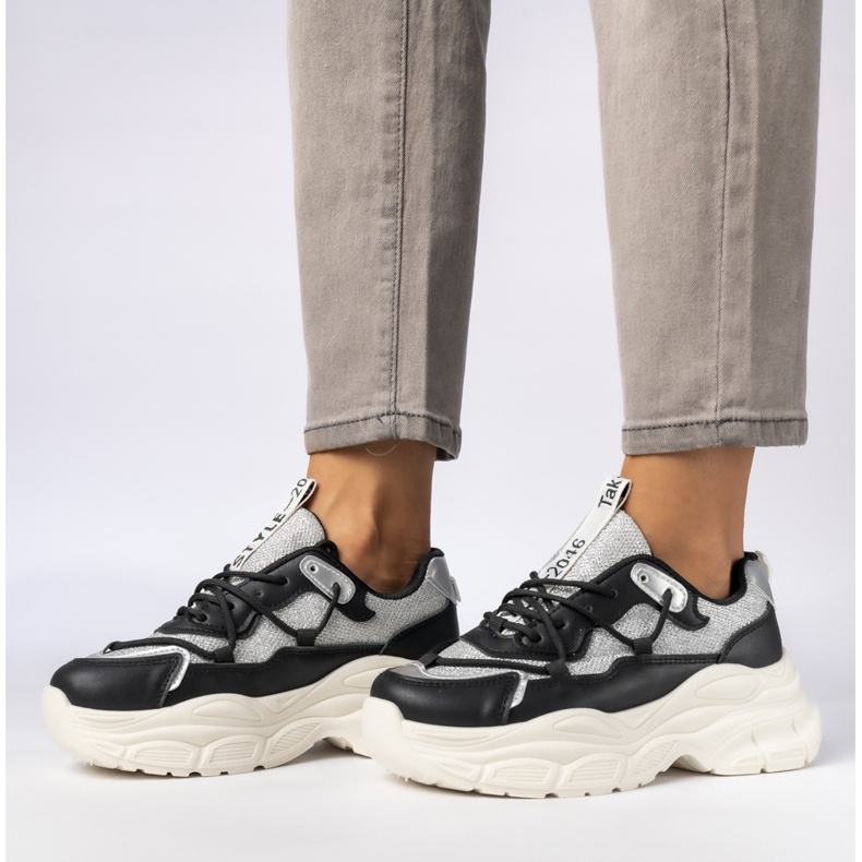 Ženske crne sportske tenisice crna 1