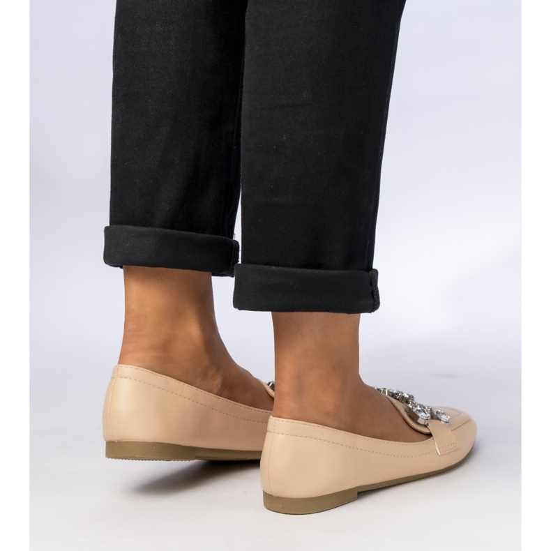 Ženske mokasine s bež ukrasima 1