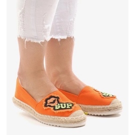 Ženske bež otvorene čizme na nisku petu 1