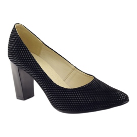 Crne pumpe na šipki 138 crna 1