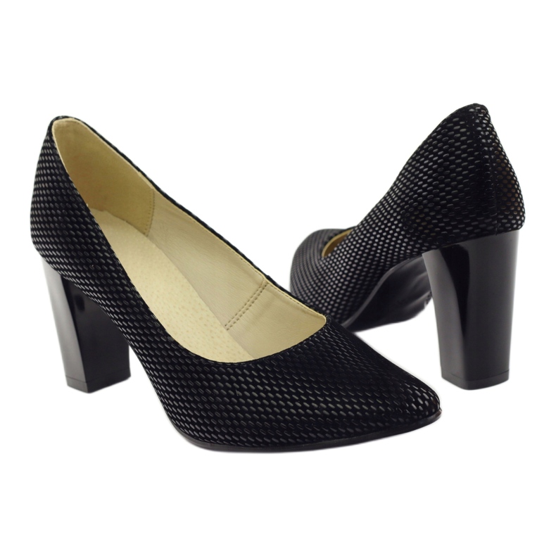 Crne pumpe na šipki 138 crna 3