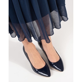 Tamnoplave lakirane štikle plava 2