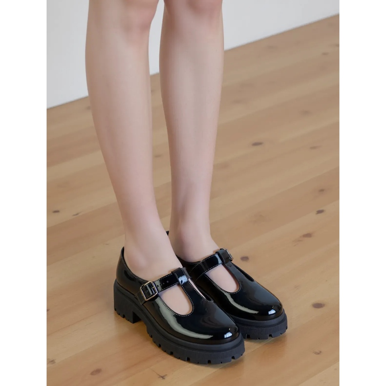 Ženske crne cipele Luxora crna 2