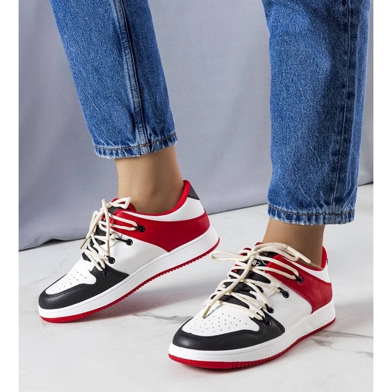 D/GMR Crno-crvene retro tenisice iz Sharija crvena 1