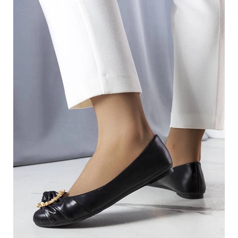 D/GMR Crne balerinke sa zlatnim ukrasima od Antoinette crna 2