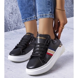 D/GMR Crne cipele s lakiranim umetcima iz Annota bijela 1