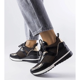 D/GMR Vincez crne i zlatne tenisice na wedge crna 2