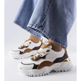 D/GMR Bijele tenisice na nepravilnom potplatu marke Alta 1