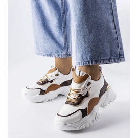 D/GMR Bijele tenisice na nepravilnom potplatu marke Alta 2