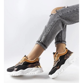 D/GMR Crne tenisice na nepravilnom potplatu marke Alta 1