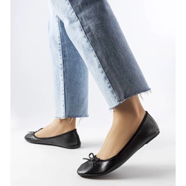 D/GMR Crne balerinke ukrašene Vaillancour mašnom crna 2