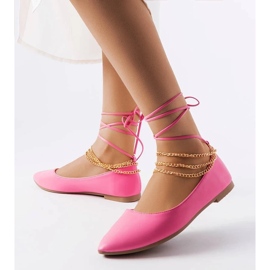 D/GMR Roze balerinke s ukrasnom kopčom iz Donata ružičasta 1