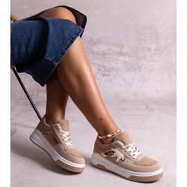 D/GMR Bež tenisice s umetkom ogledala iz Kollinsa 2