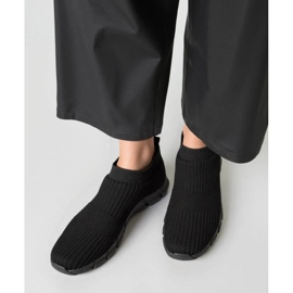 Ženske crne čizme crno 2