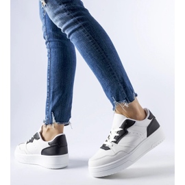 D/GMR Bijele tenisice s crnim Fournie detaljima bijela 2