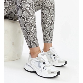 D/GMR Bijele tenisice s masivnim Jacobine potplatom bijela 2