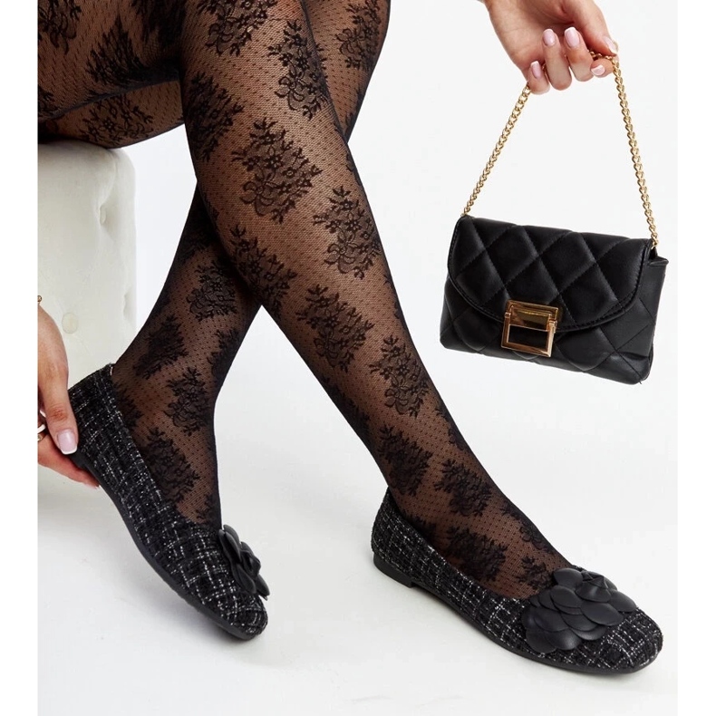 D/GMR Crne balerinke s ukrasnim Matejinim cvijetom crna 1