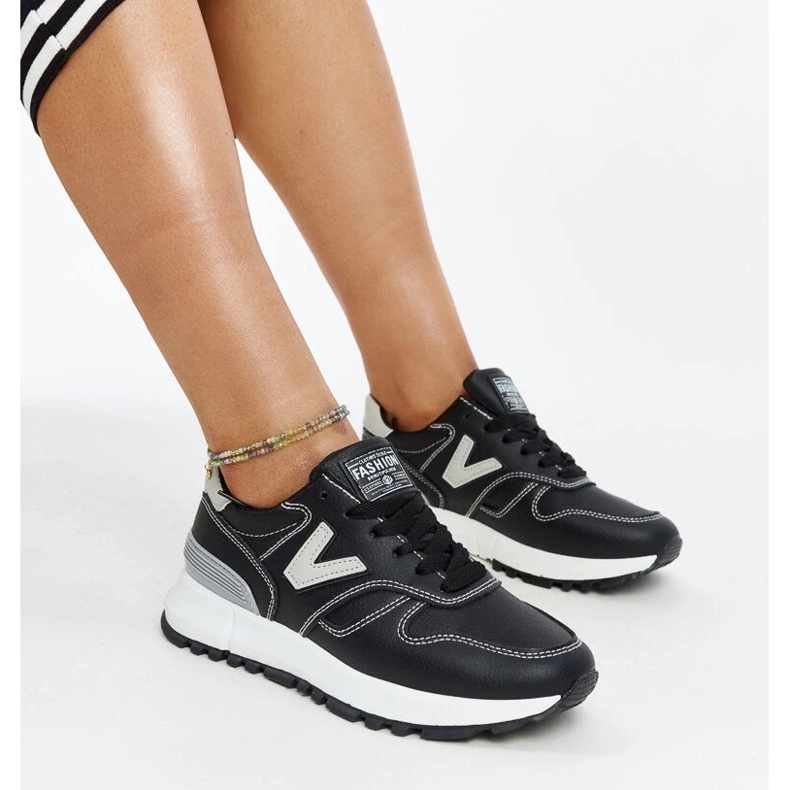 Crne tenisice s debelim Cettina potplatom crno 2