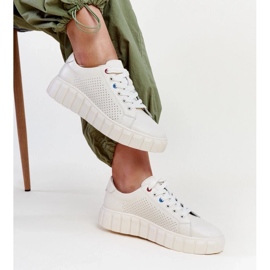 Bež kožne tenisice iz Zvonke 2