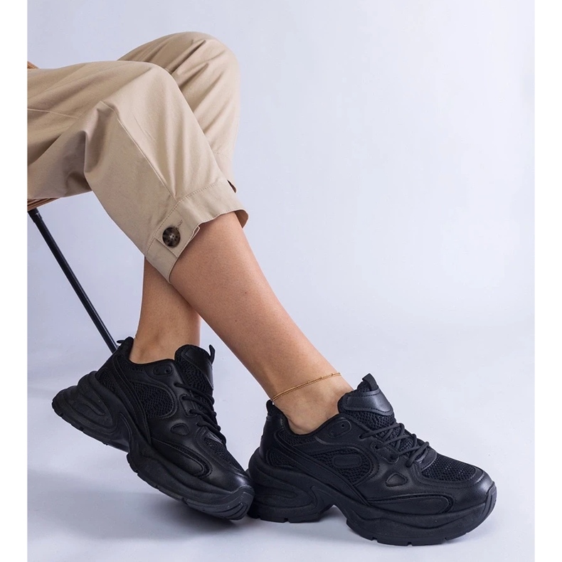 D/CEO Crne tenisice s masivnim Adom potplatom crno 1