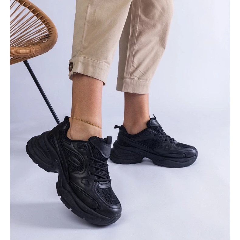 D/CEO Crne tenisice s masivnim Adom potplatom crna 2