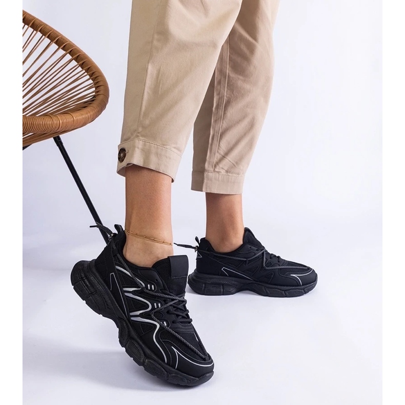 D/CEO Crne ženske tenisice s masivnim Colunga đonom crno 2