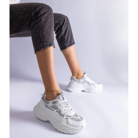 D/CEO Bijele tenisice s Rigel svjetlucavim umetcima bijela 1