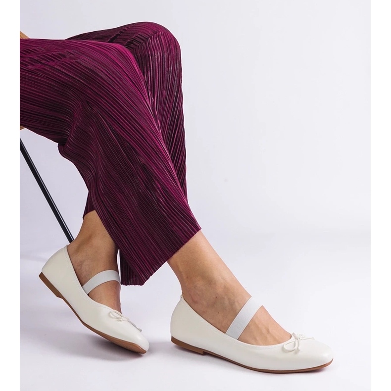 D/CEO Bijele balerinke s gumicom i ukrasnom Newton mašnom bijela 2