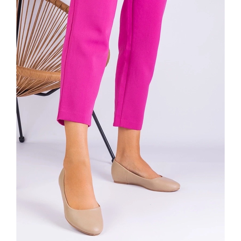 D/CEO Bež balerine na skrivenom klinu Eko -leather savelia 2