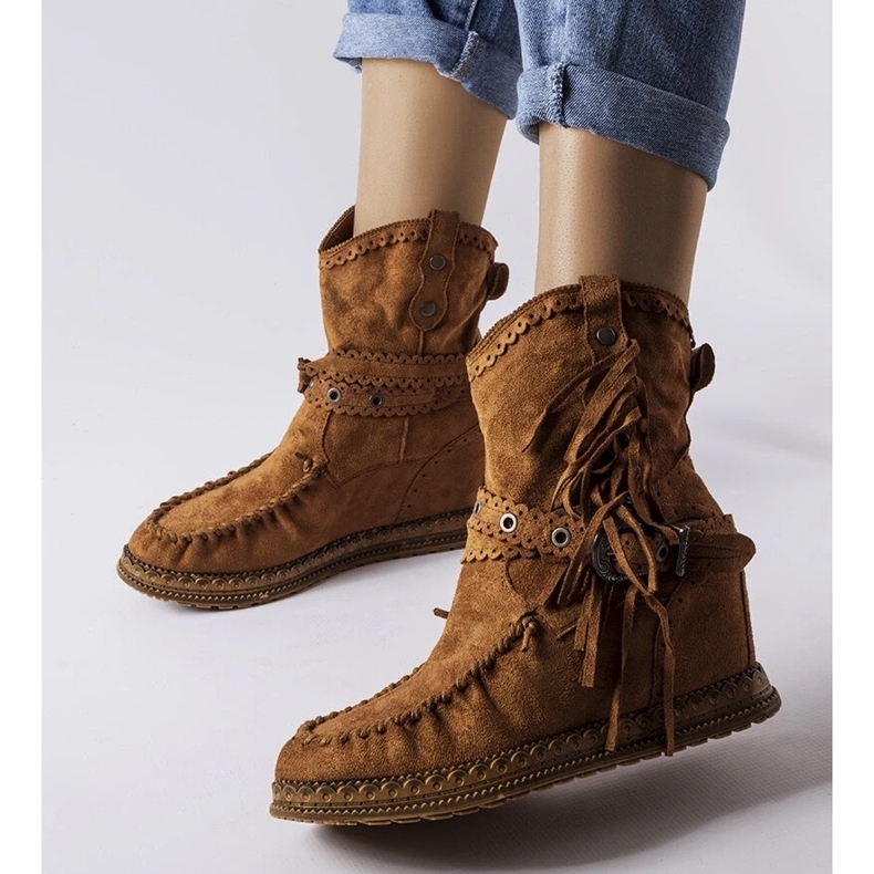 D/CEO Smeđe čizme na klin iz Teodate smeđa 1