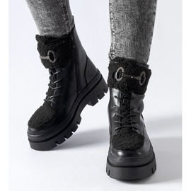 D/CEO Crne izolirane radničke čizme s Highland kopčom crno 2