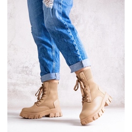 D/CEO Bež gležnjače s fleksibilnim gornjištem iz Zogbe 2