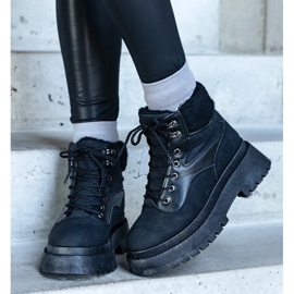 D/CEO Crne tenisice s debelim potplatom i Best krznom crno 2