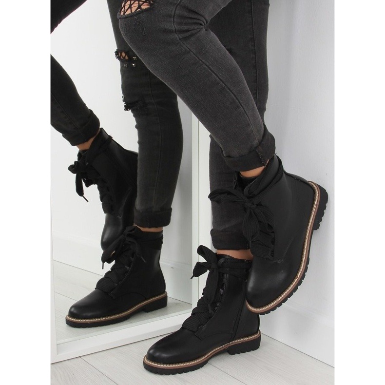 Crne čizme na vezanje 8308 crne crna 2