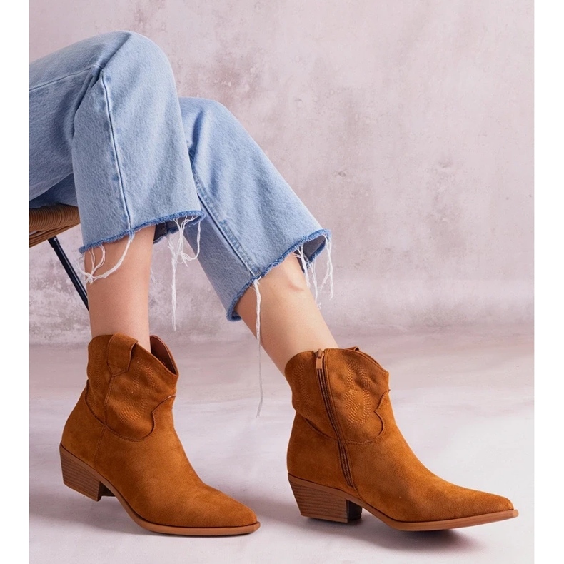 D/CEO Erinne smeđe gležnjače smeđa 1