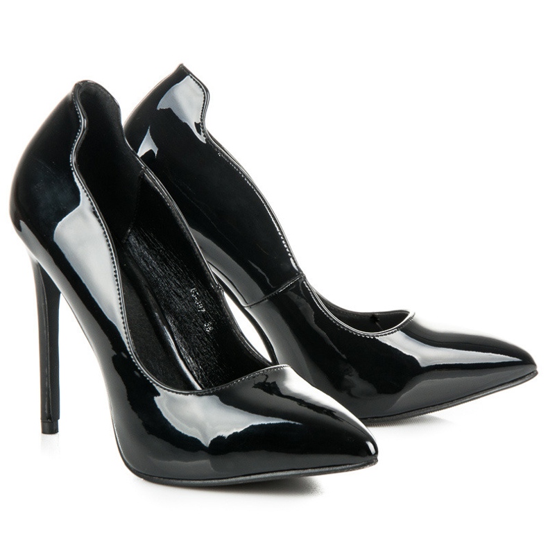 Via Giulia  Lakirane šiljaste igle crno 1