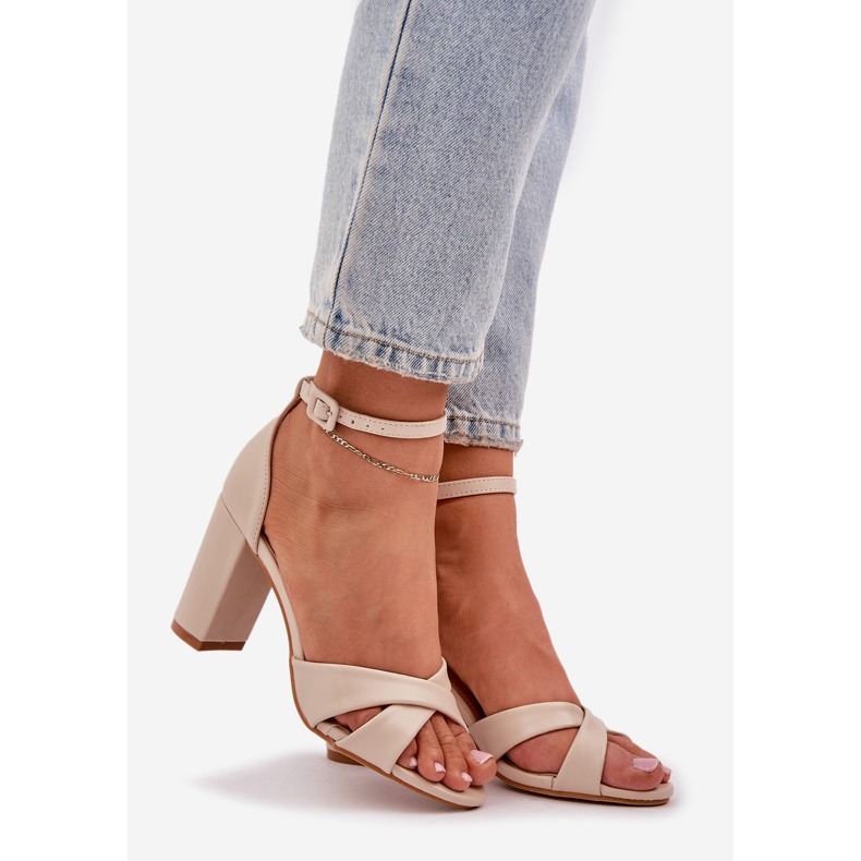 Sandale na barskoj peti s eko kožom bež 1