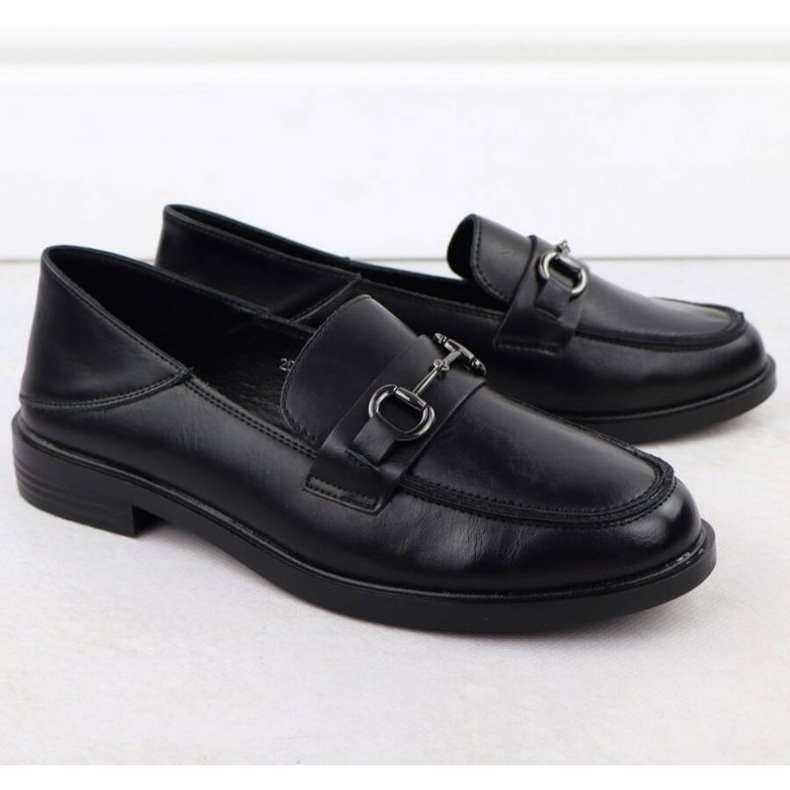 Moccasin cipele s ukrasom Vinceza 18107 crna 2