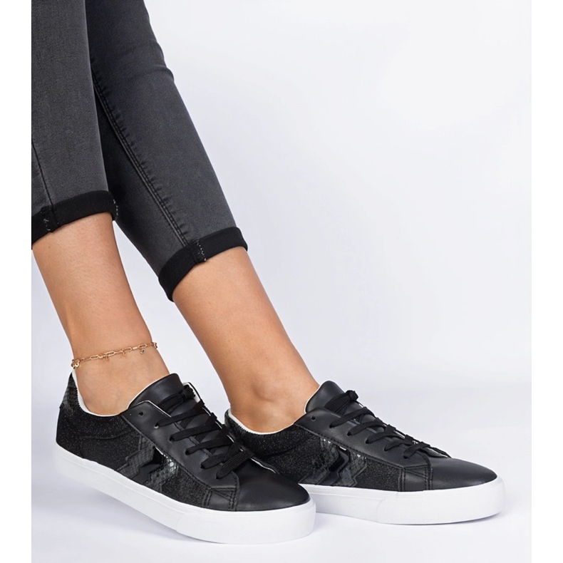 Crne tenisice s motivom za životinje ukrašene sjajnim crna 2