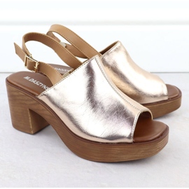 Ženske sandale na Golden Postu M. Daszyński MR23126-7 zlatna 2