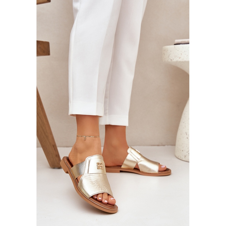 Elegantne papuče od prirodne kože Zazoo 40423 Zloty zlatni 2