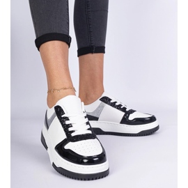 Crne ženske tenisice sa debelim đonom crna 1