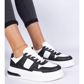 Crno-bijele ženske tenisice sa debelim đonom bijela 1