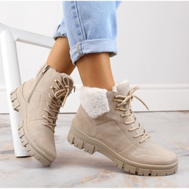 Udobne, izolirane, bež ženske gležnjače marke Rieker 2