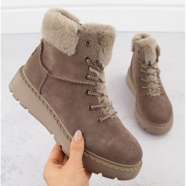 Ženske kožne čizme s krznom na smeđu platformu Rieker 70402-24 bež 1