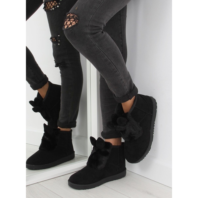 Crna emusija sa ušima B198 crna crno 1