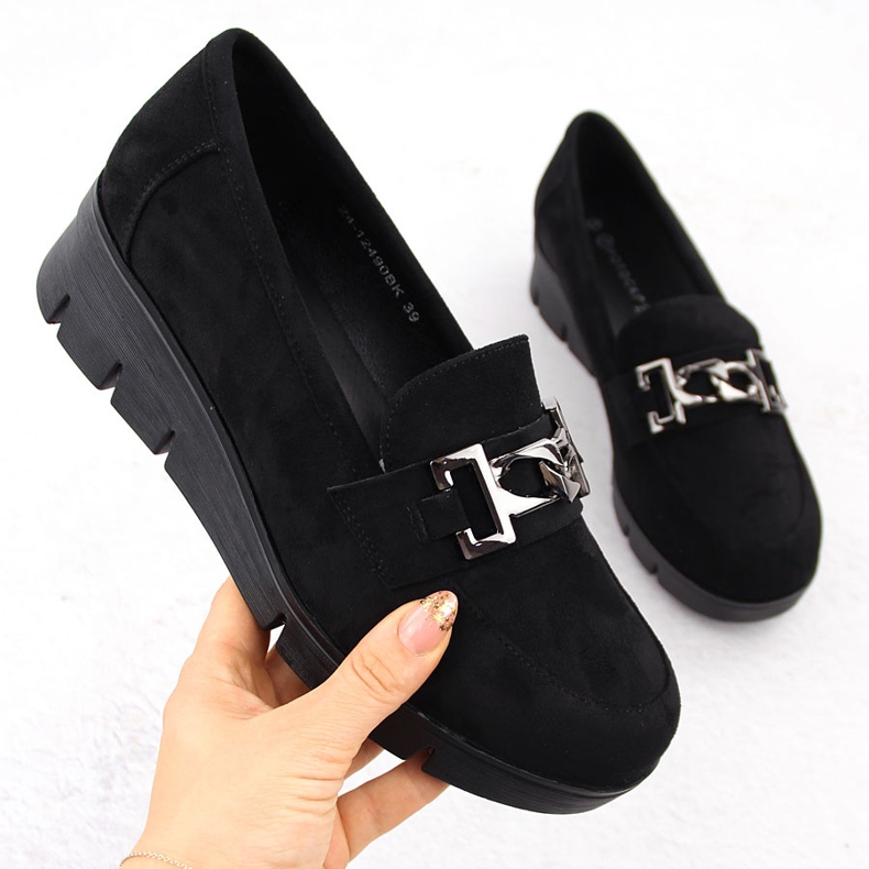 Ženske crne cipele na wedges Potocki 12490 crna 1