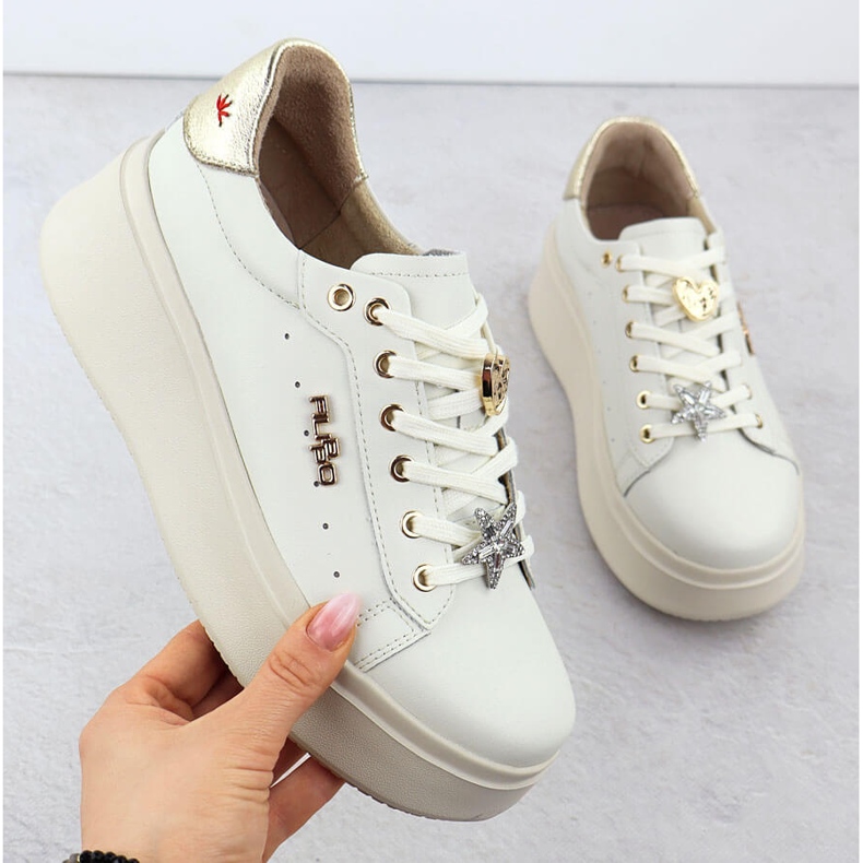 Ženske kožne cipele na platformi Beige Filippo 6790 bež 1