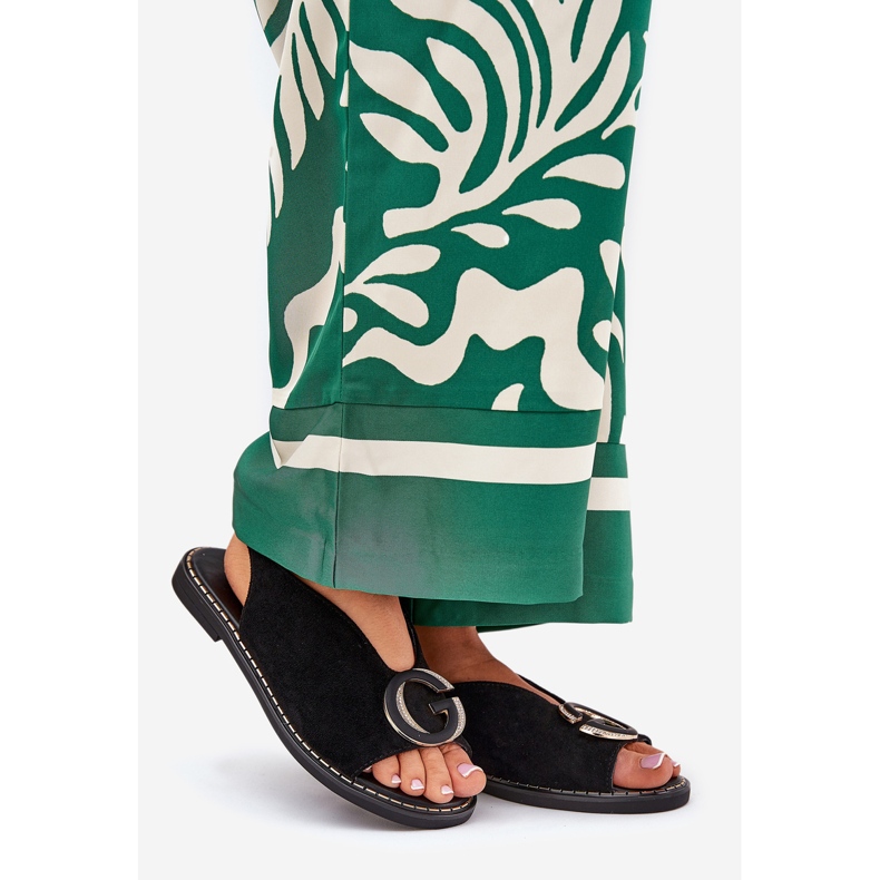 Ravne sandale s crnim ukrasom crna 1