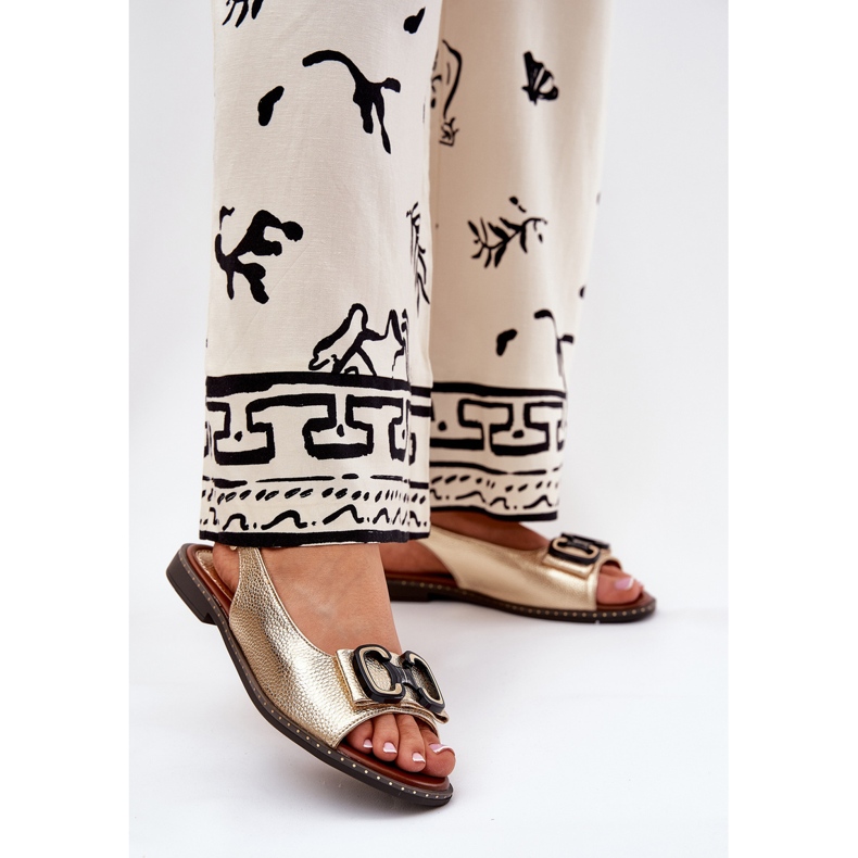 Jezzi Ravne sandale s ekološkom ukrasom kože zlatna 2